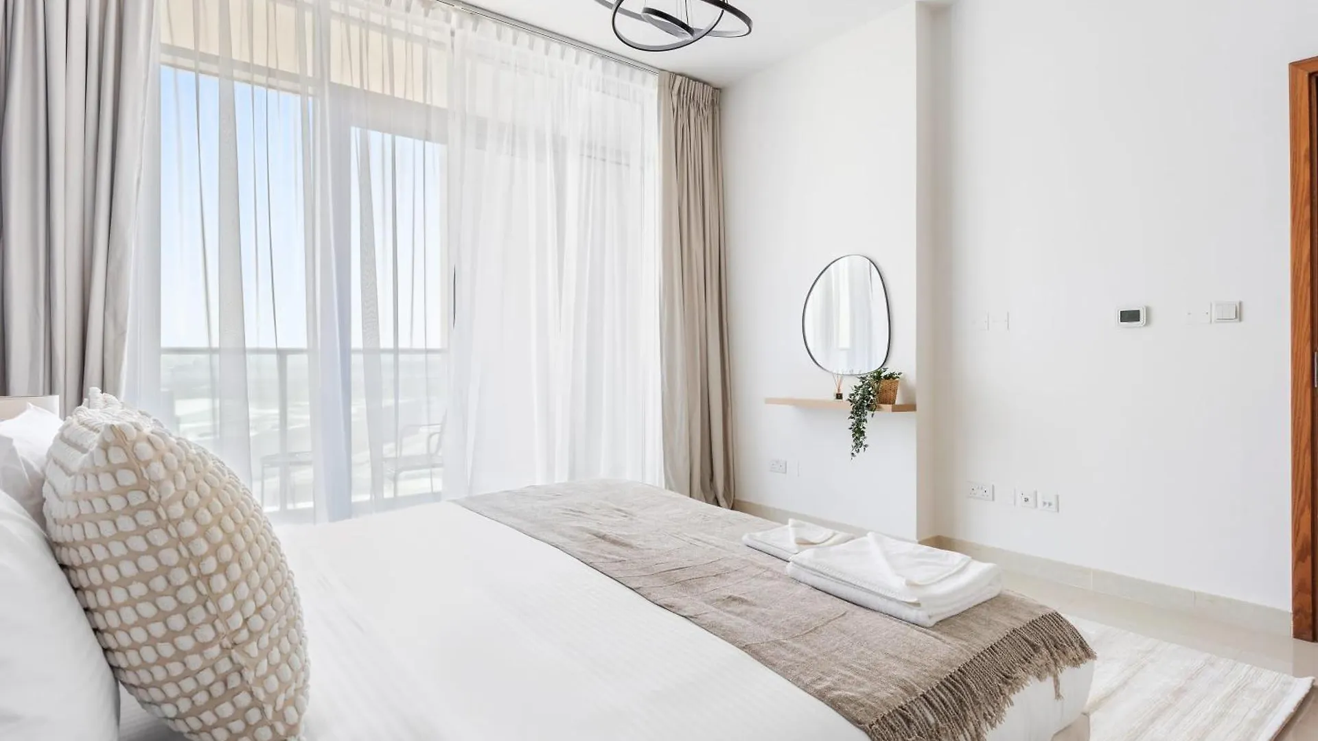 Silkhaus Modern 2 Bdr Near Reem Mall Apartment Abu Dhabi United Arab Emirates